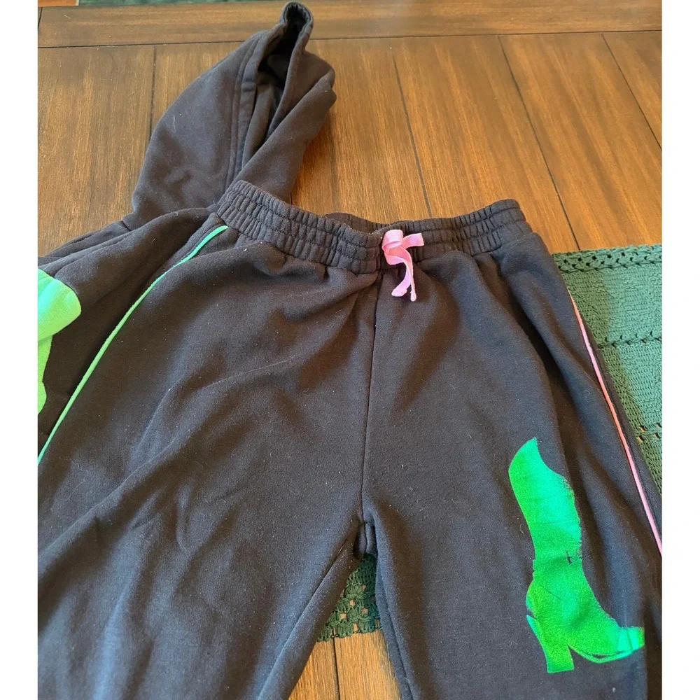 Wicked The Musical Girls Hoodie and Joggers Set Black Green Pink Size L 10/12